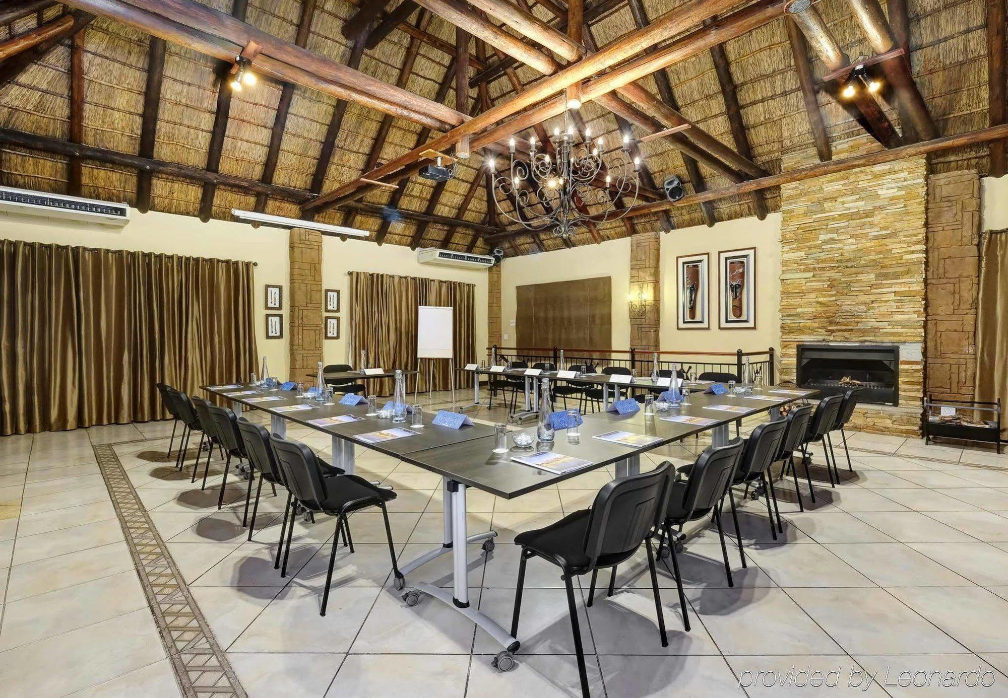 Protea By Marriott Zebula Lodge Ouklip Exterior photo